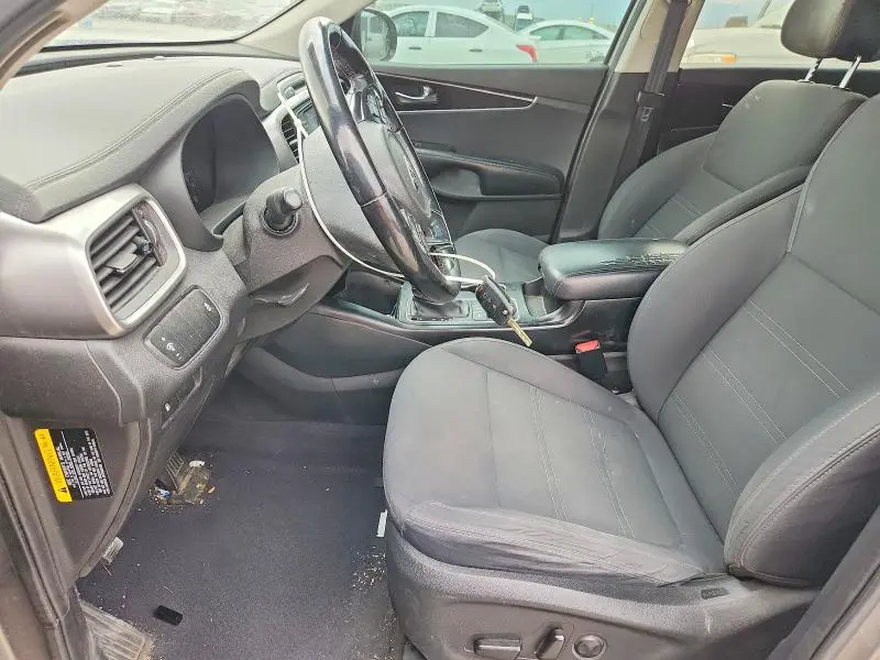 2016 KIA SORENTO LX V6  