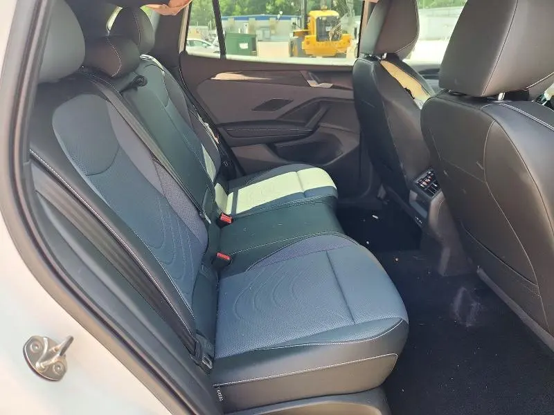 2025 VOLKSWAGEN TIGUAN SE R-LINE BLACK  