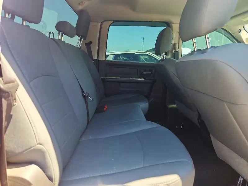 2015 RAM 1500 ST  