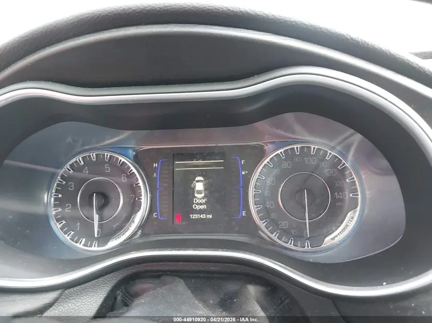 2017 CHRYSLER 200 LIMITED PLATINUM