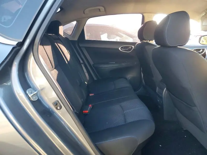 2017 NISSAN SENTRA SR  