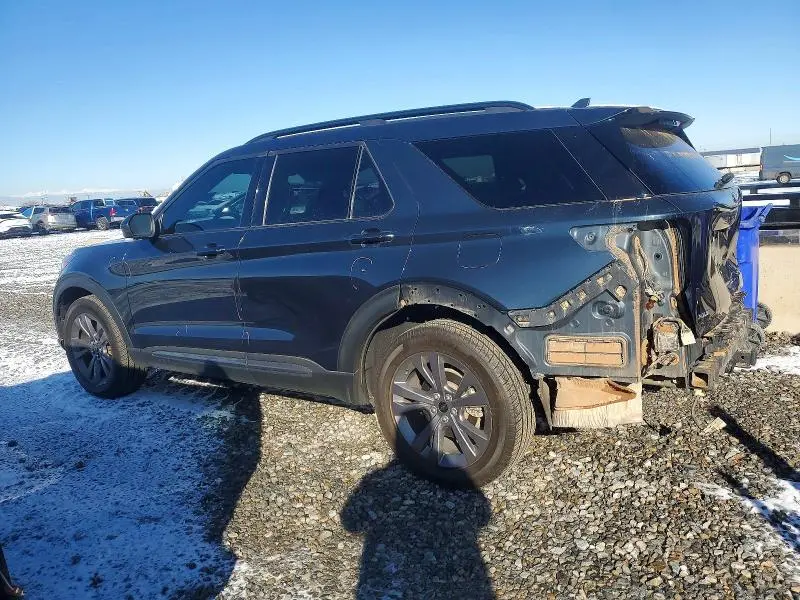 2022 FORD EXPLORER XLT  