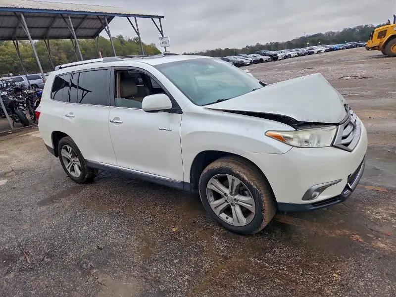 2013 TOYOTA HIGHLANDER LIMITED  