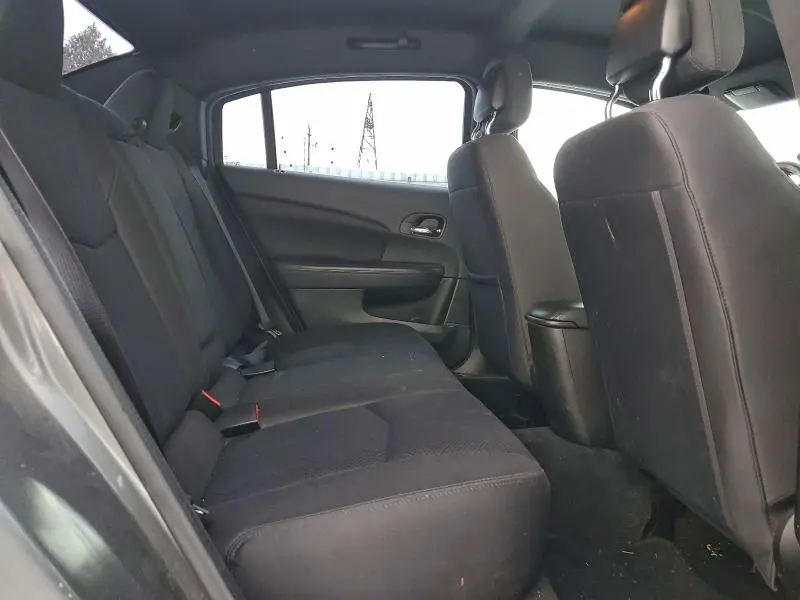 2013 CHRYSLER 200 LX  