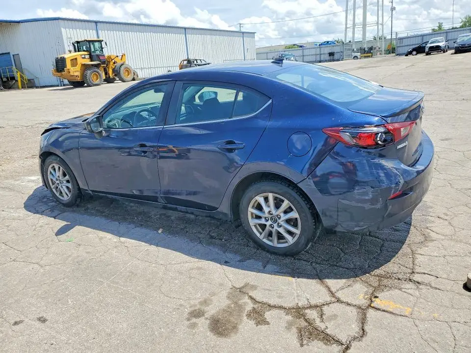 2016 MAZDA 3 TOURING  