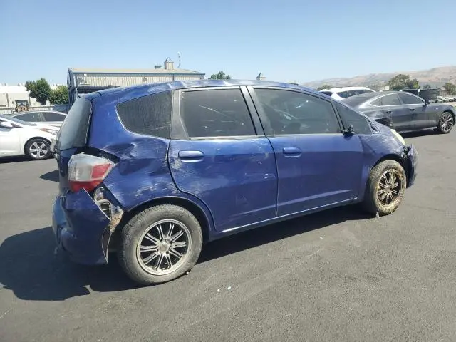2011 HONDA FIT   
