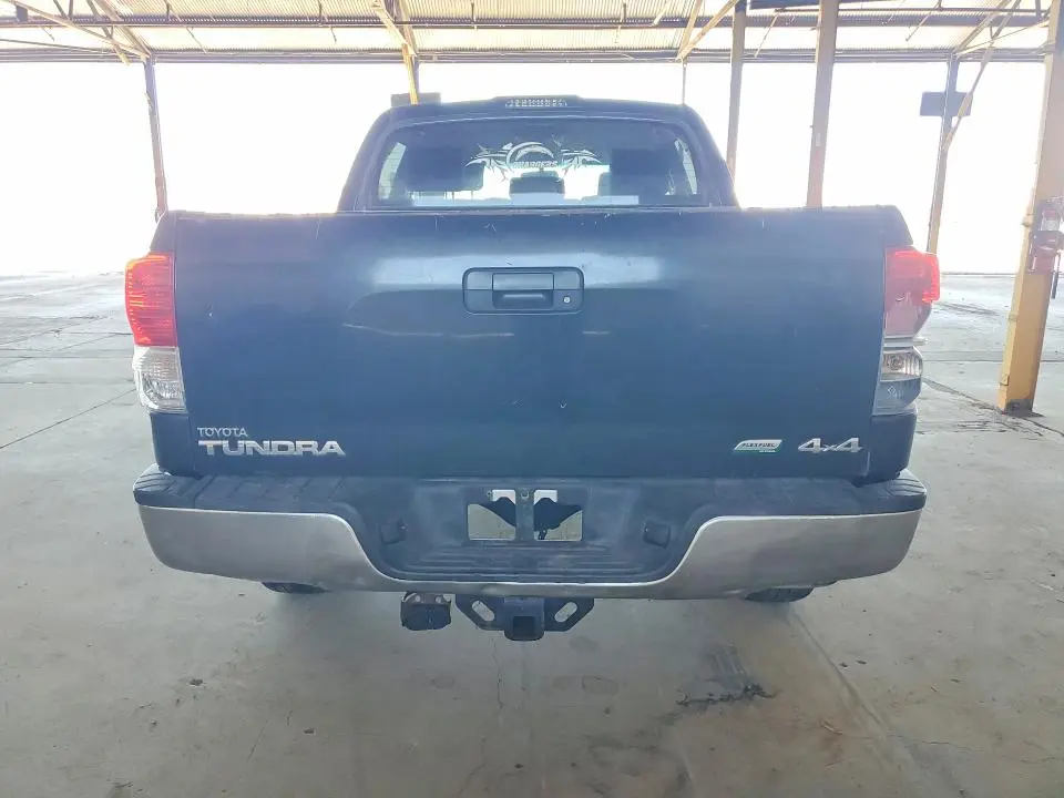 2013 TOYOTA TUNDRA CREWMAX SR5  