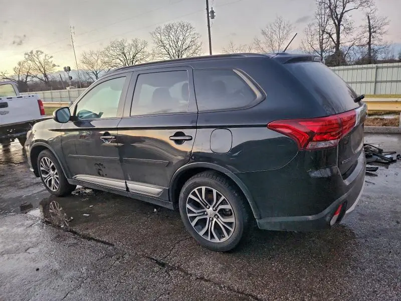 2016 MITSUBISHI OUTLANDER SE  