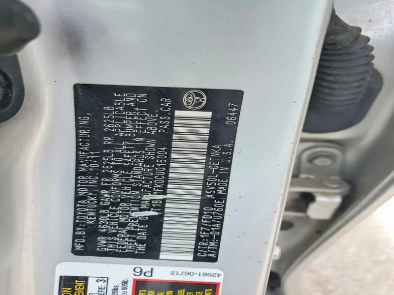 2012 TOYOTA CAMRY LE  