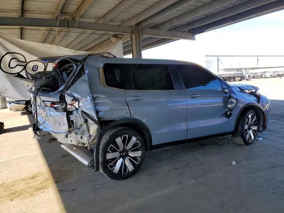 2025 MITSUBISHI OUTLANDER SE  