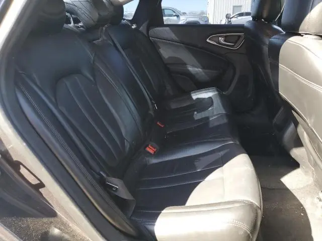 2017 CHRYSLER 200 LIMITED  