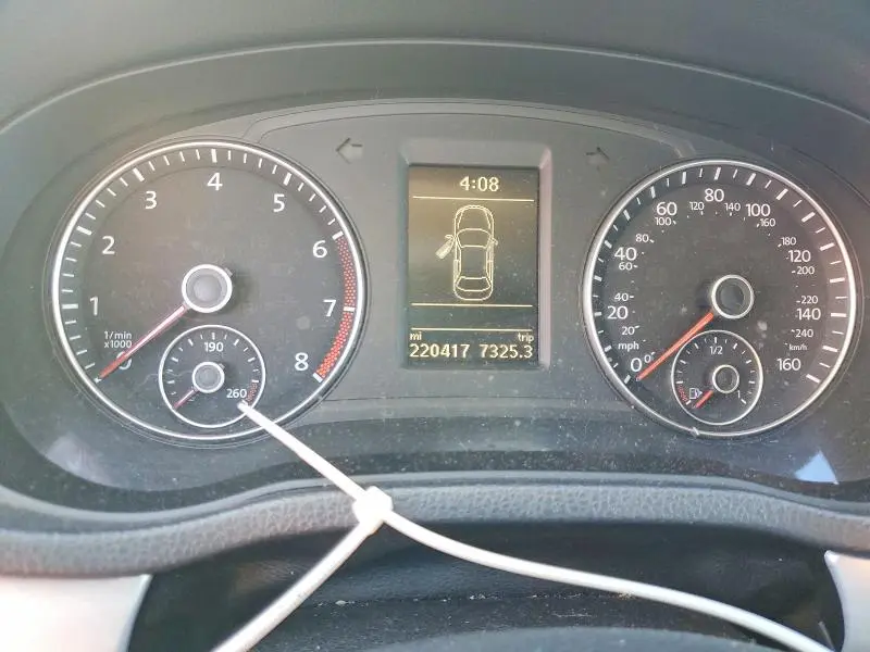 2013 VOLKSWAGEN PASSAT SE  