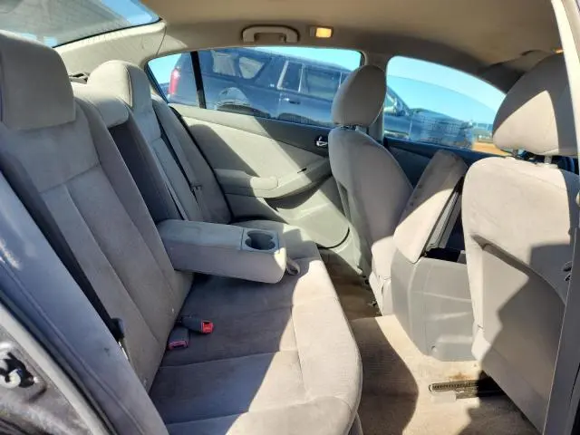 2010 NISSAN ALTIMA BASE  