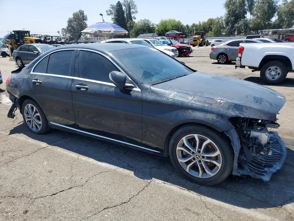 2018 MERCEDES-BENZ C 300  