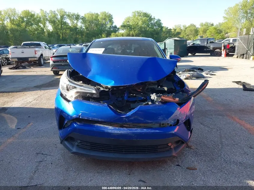 2018 TOYOTA C-HR XLE