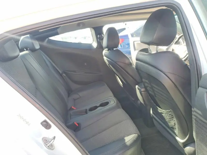 2013 HYUNDAI VELOSTER BASE  