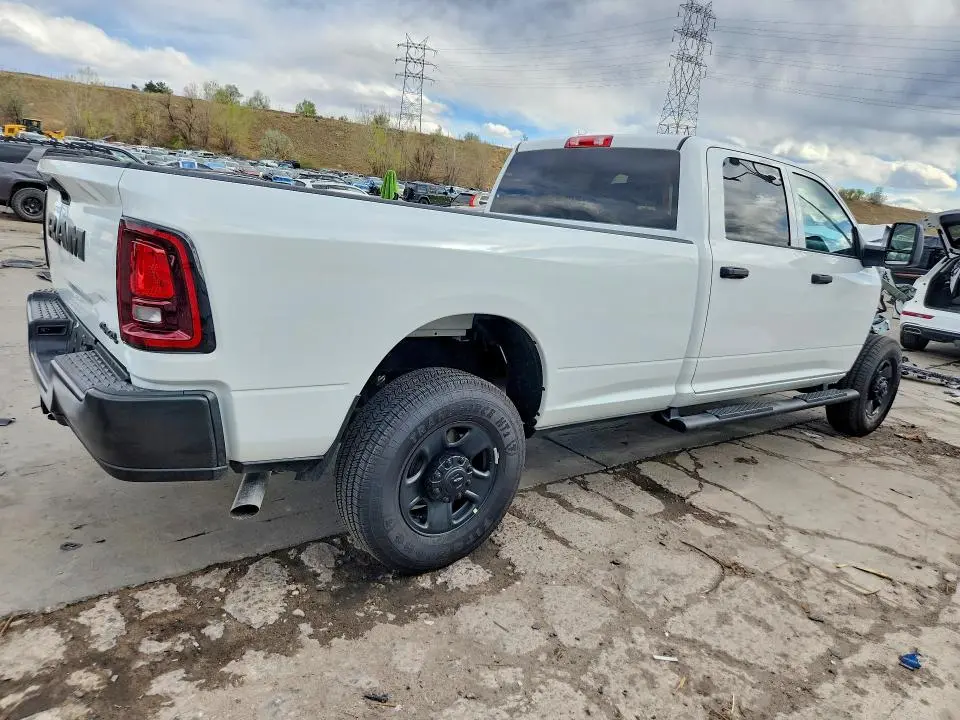 2026 RAM 3500 TRADESMAN  