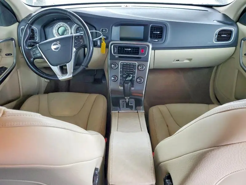 2012 VOLVO S60 T5  