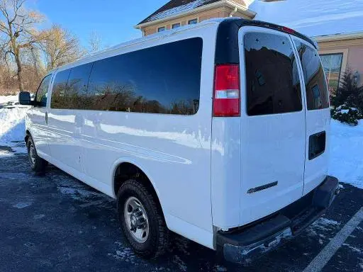 2021 CHEVROLET EXPRESS G3500 LT  