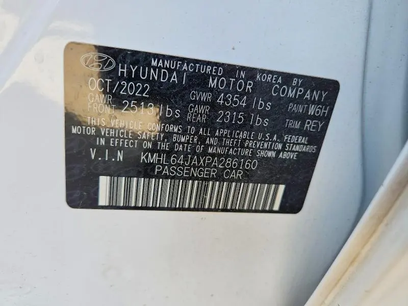 2023 HYUNDAI SONATA SEL  