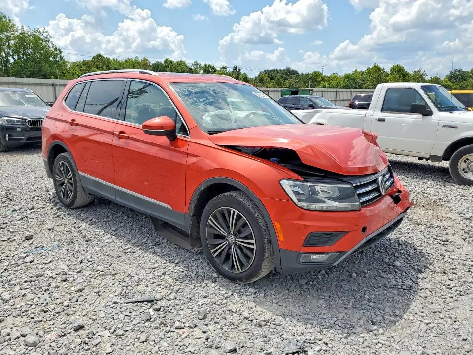 2018 VOLKSWAGEN TIGUAN SE  