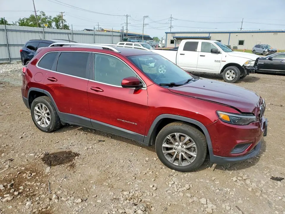 2019 JEEP CHEROKEE LATITUDE  