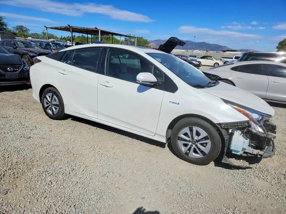 2016 TOYOTA PRIUS THREE  