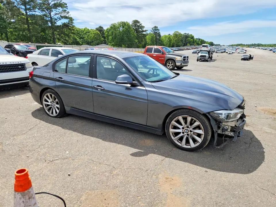 2018 BMW 320 I  