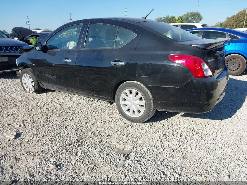 2017 NISSAN VERSA 1.6 SV