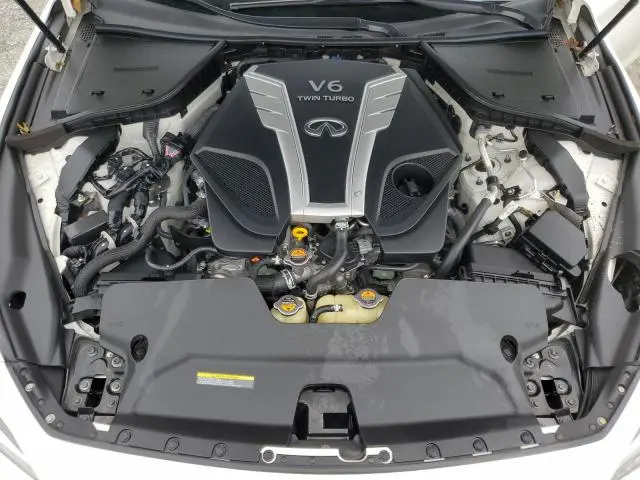 2018 INFINITI Q50 LUXE