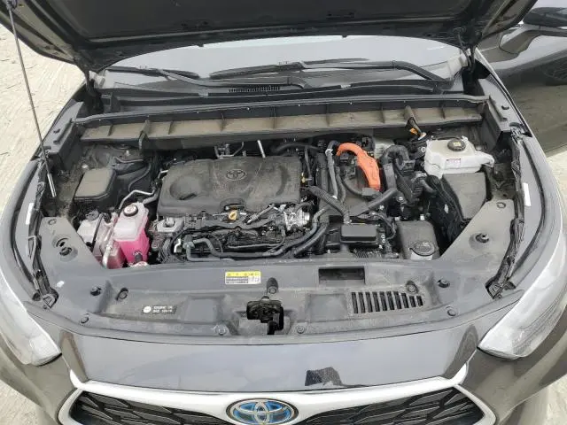 2024 TOYOTA HIGHLANDER HYBRID XLE