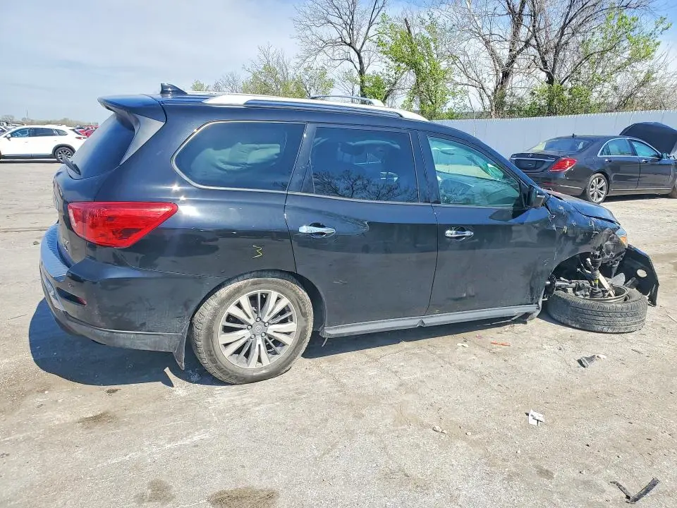 2020 NISSAN PATHFINDER SL  