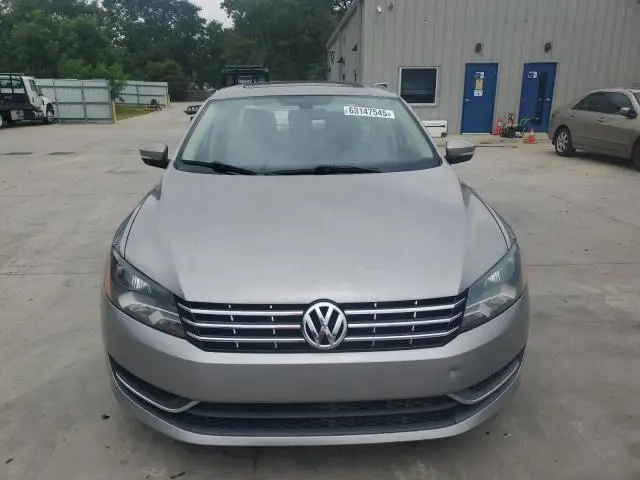 2012 VOLKSWAGEN PASSAT SE  