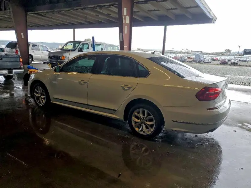 2016 VOLKSWAGEN PASSAT S  