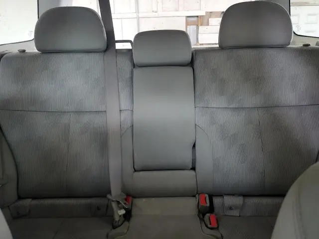2010 SUBARU FORESTER XS  