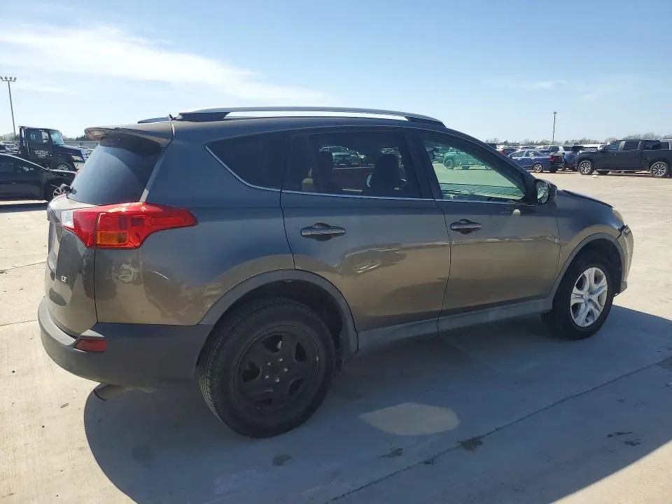 2013 TOYOTA RAV4 LE  