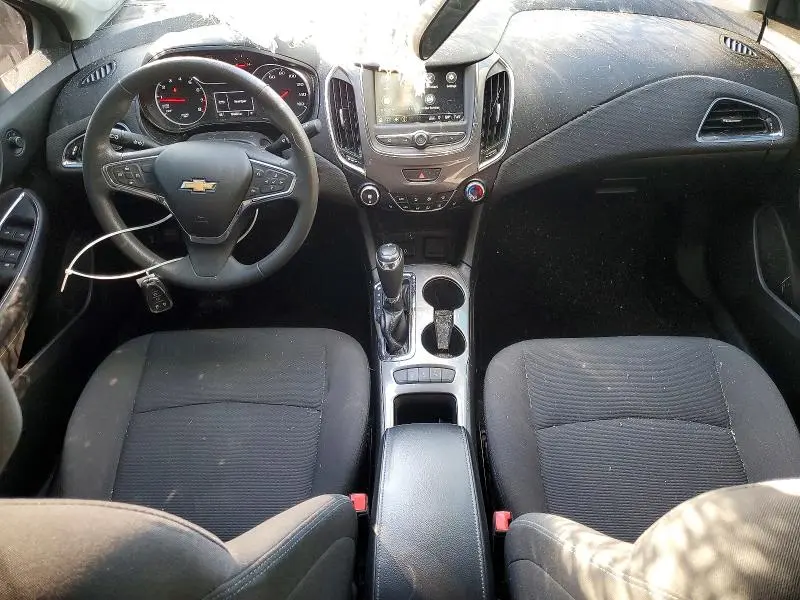 2019 CHEVROLET CRUZE LT  