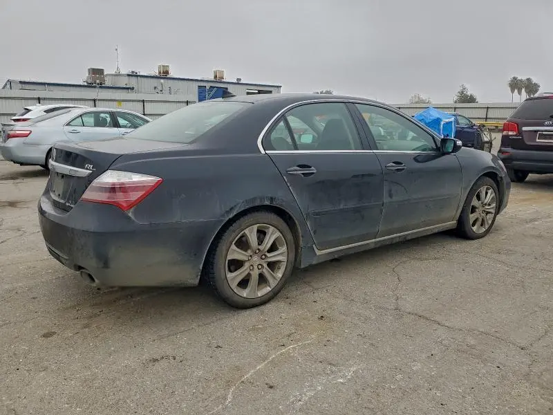 2010 ACURA RL   