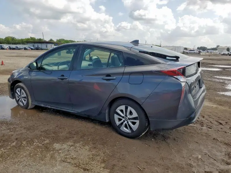 2016 TOYOTA PRIUS   