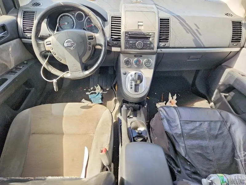 2010 NISSAN SENTRA 2.0  