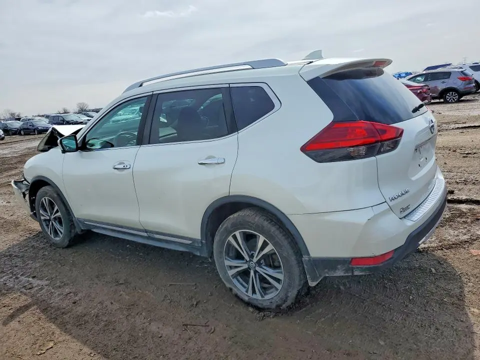 2017 NISSAN ROGUE SL  