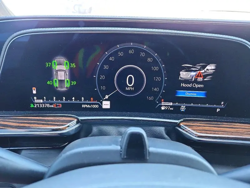 2023 CADILLAC ESCALADE ESV PREMIUM LUXURY  