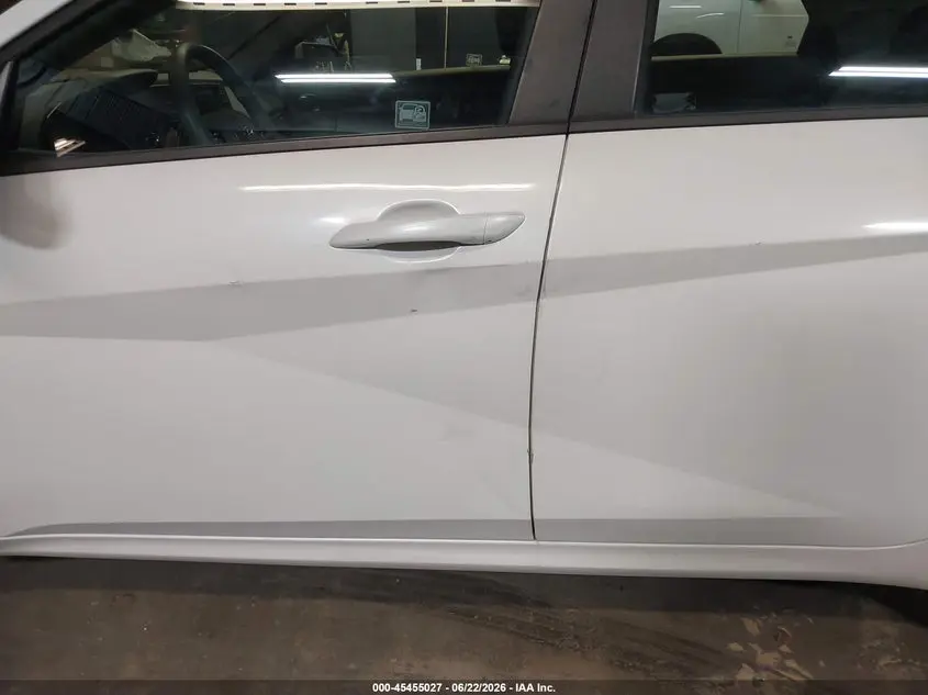 2021 HYUNDAI ELANTRA SE