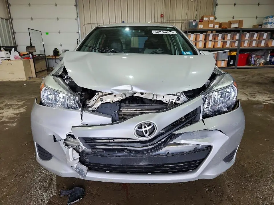 2012 TOYOTA YARIS 5-DOOR LE  