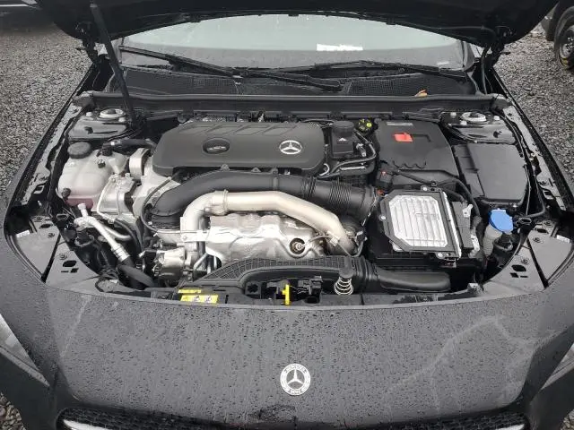 2025 MERCEDES-BENZ CLA 250