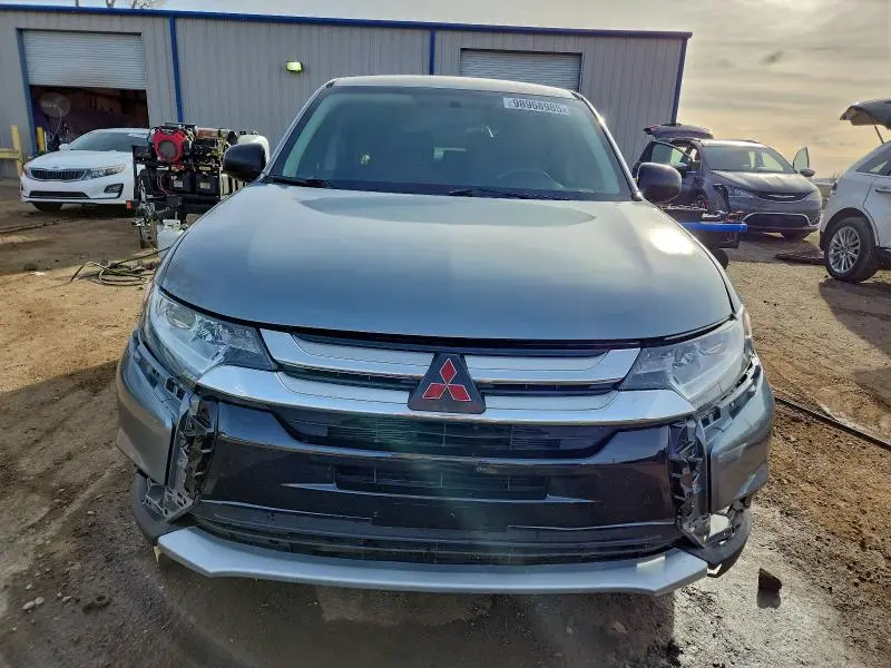2018 MITSUBISHI OUTLANDER ES  
