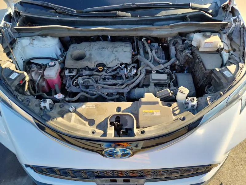 2022 TOYOTA SIENNA XSE 7-PASSENGER  