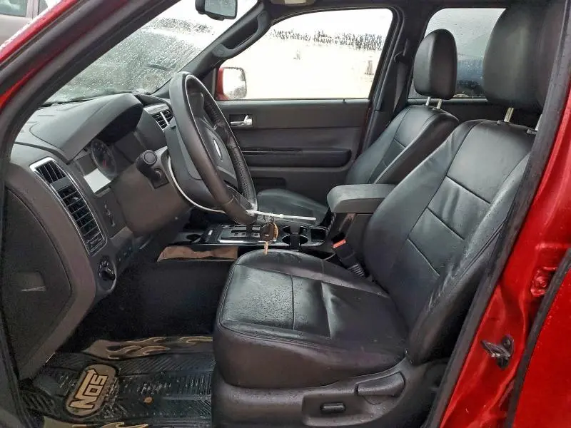 2011 FORD ESCAPE LIMITED  