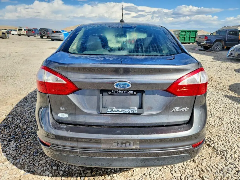 2015 FORD FIESTA SE  