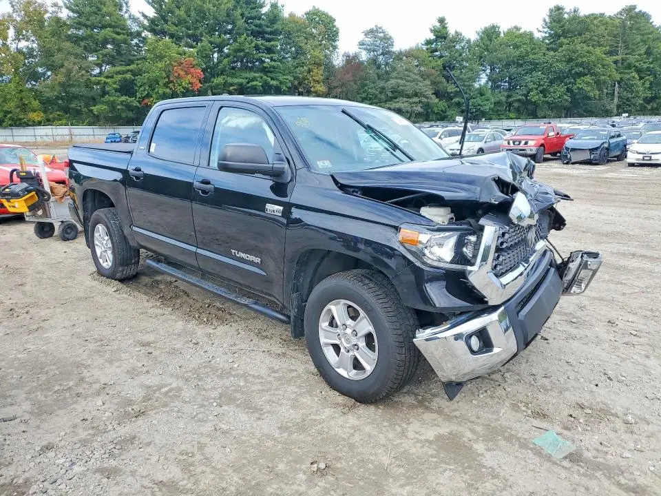 2021 TOYOTA TUNDRA SR5  